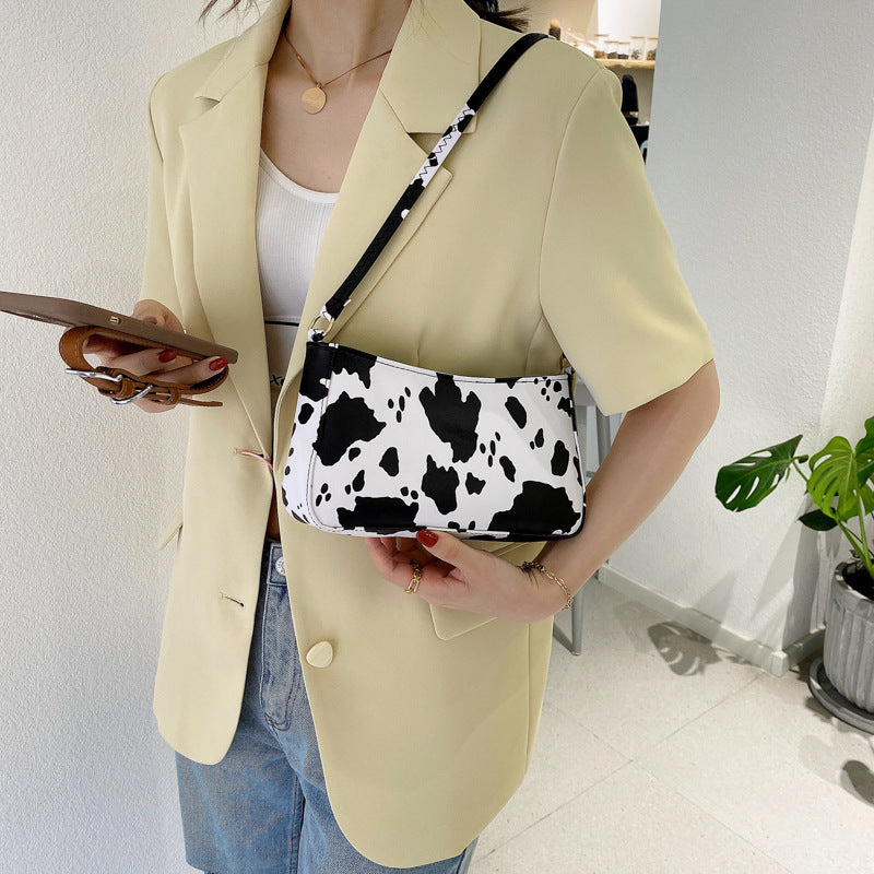 Retro Temperament Baguette Shoulder Bag
