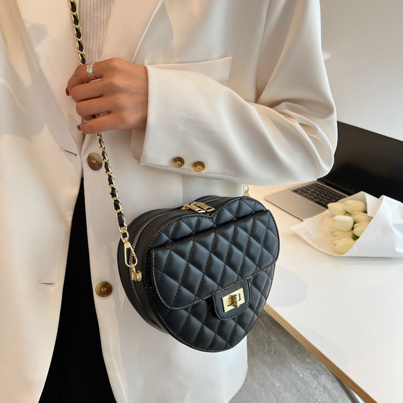New Light Luxury Niche Love Diamond Bag