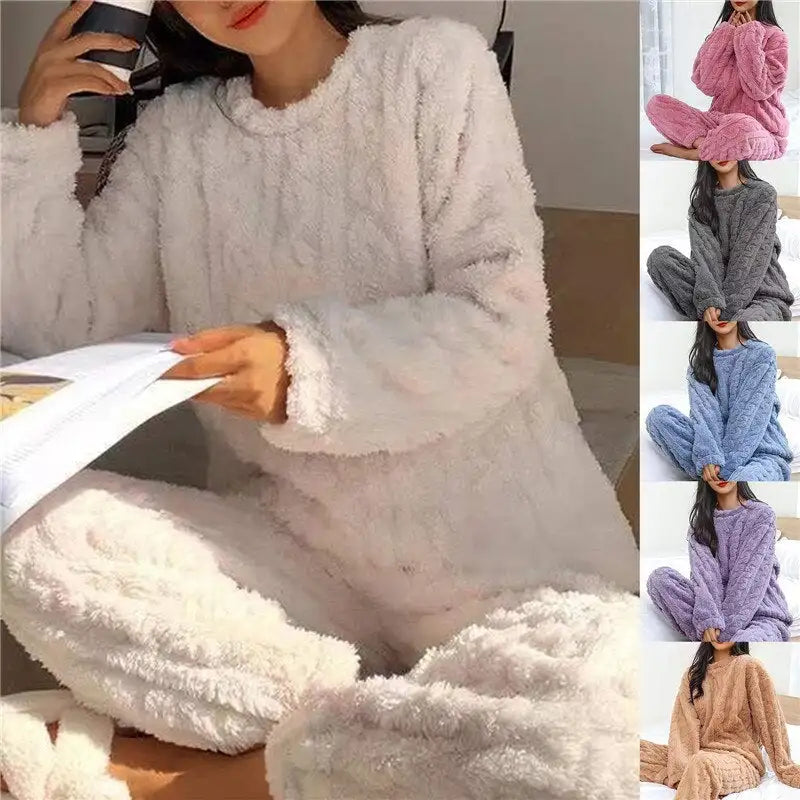 Pijama de polar acogedor para mujer