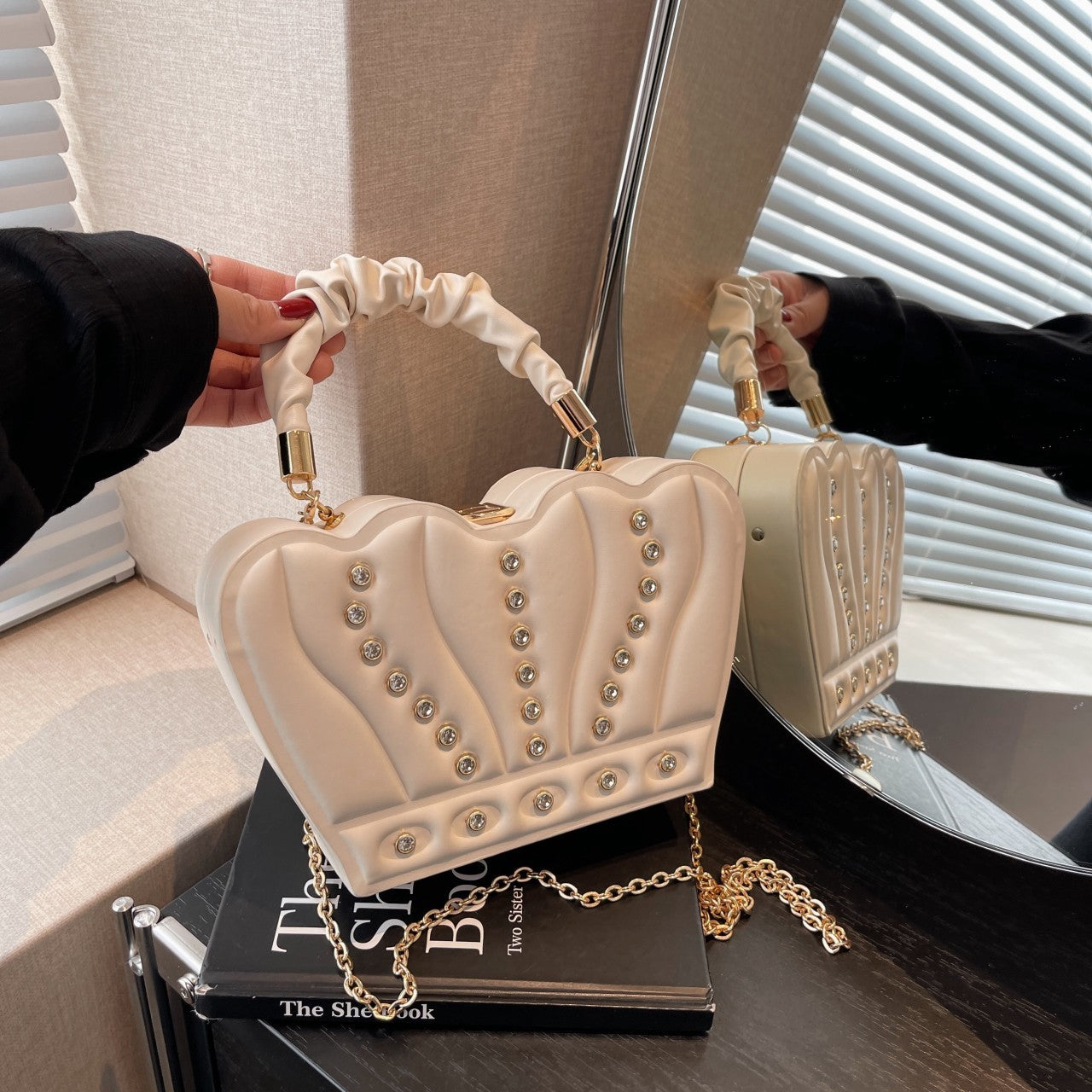High-grade Elegant Shoulder Messenger Bag
