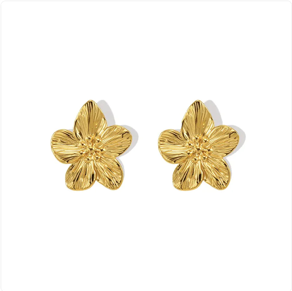 Gold Petal Stud Earring