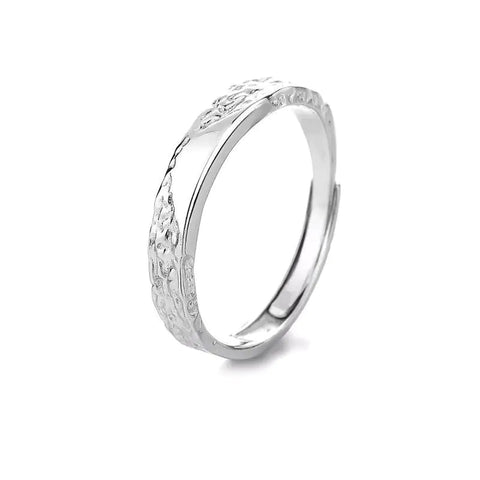 Adjustable Cold Wind Texture Ring - Stylish Design Frugal Finds Galore