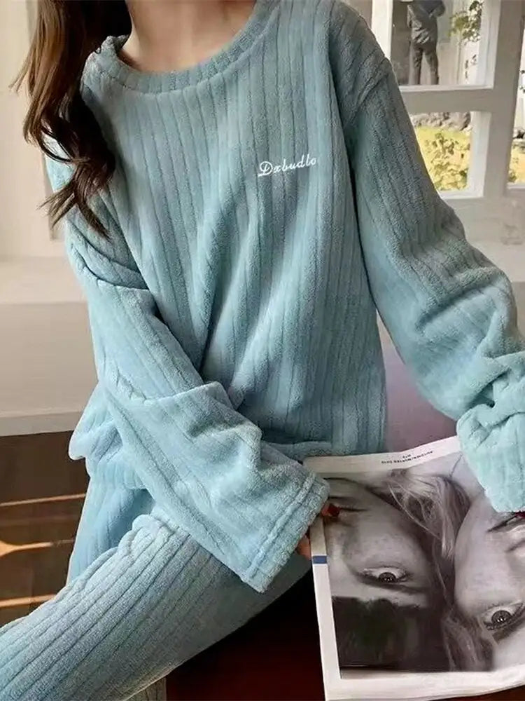 Conjunto de pijama de terciopelo suave para invierno