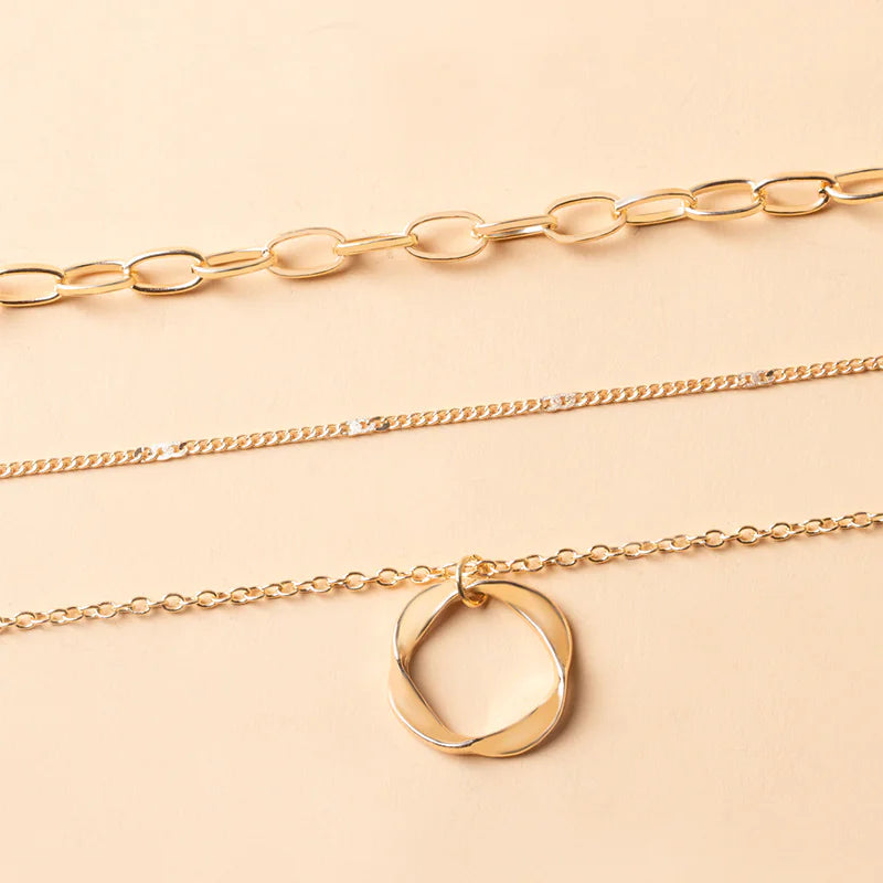 Trendy Circle Pendant Necklace