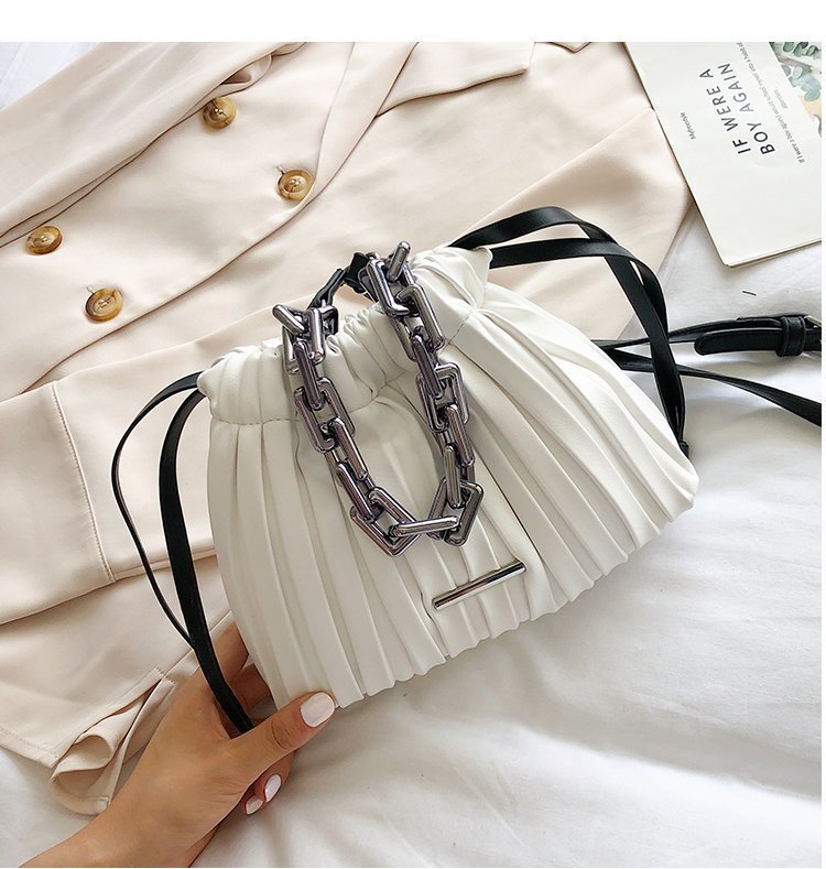 Designer Women Drawstring Bucket Bag with Thick Chain Crossbody