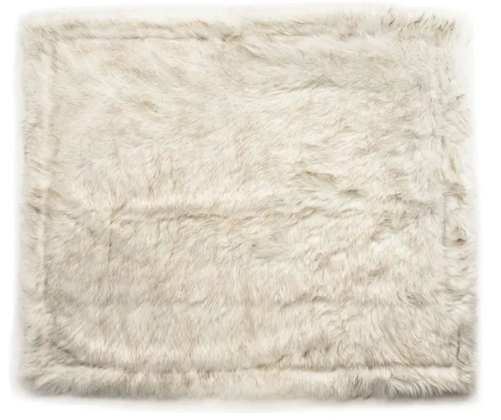 Luxury Waterproof Plush Pet Blanket – Super Soft & Washable