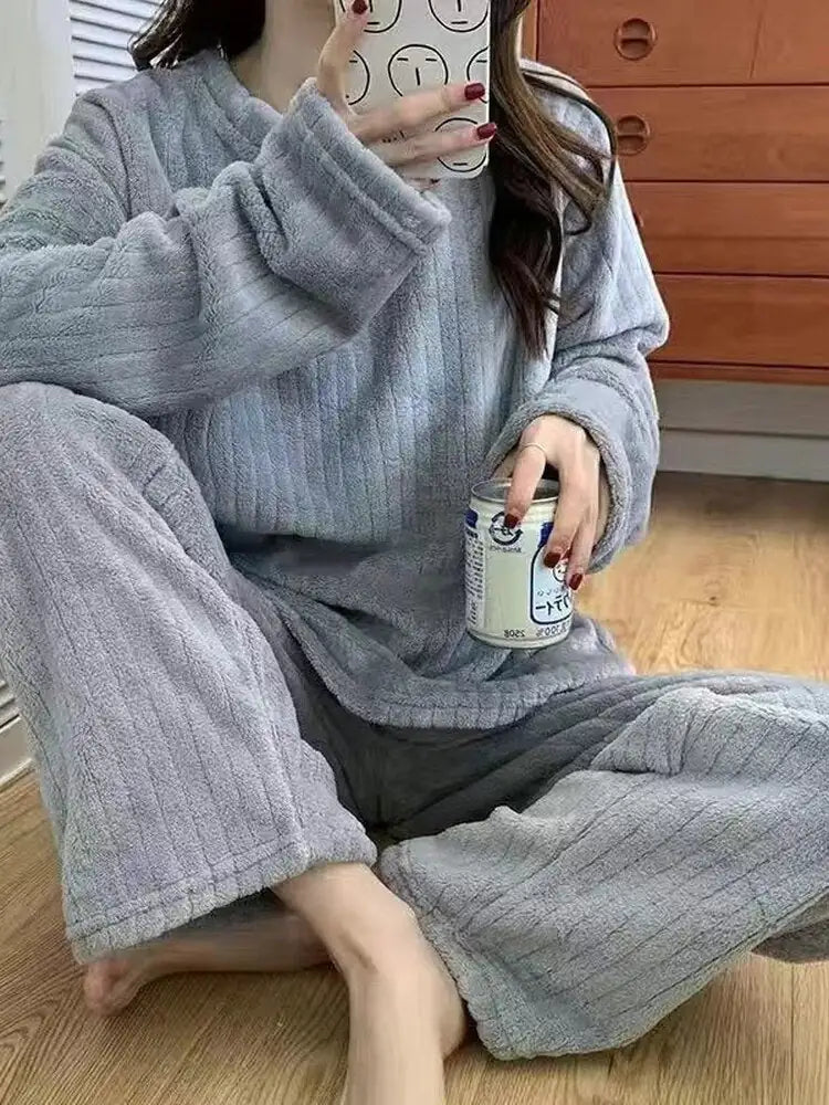 Conjunto de pijama de terciopelo suave para invierno