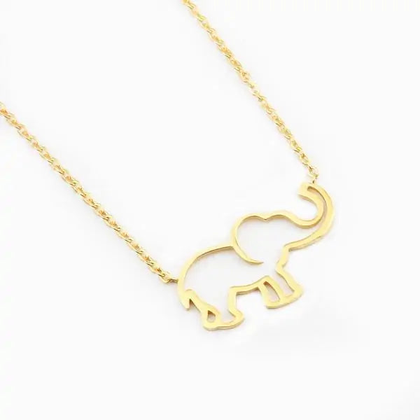 Lindo collar con colgante de elefante