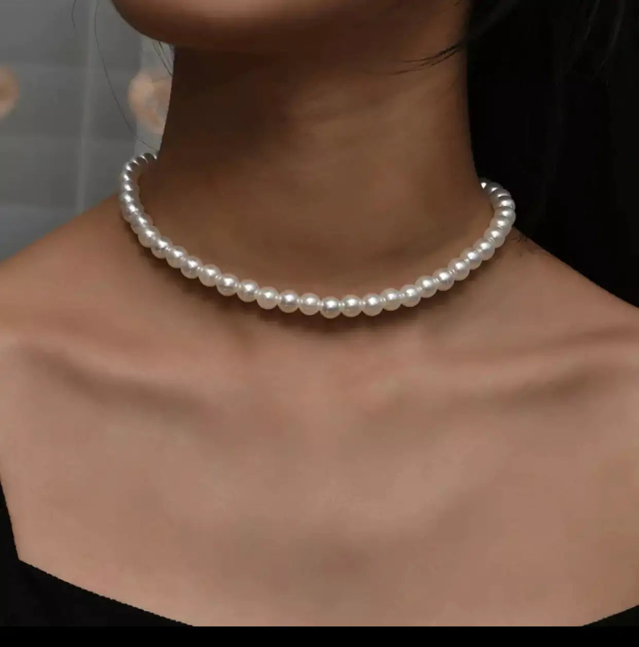 Elegant Pearl Necklace