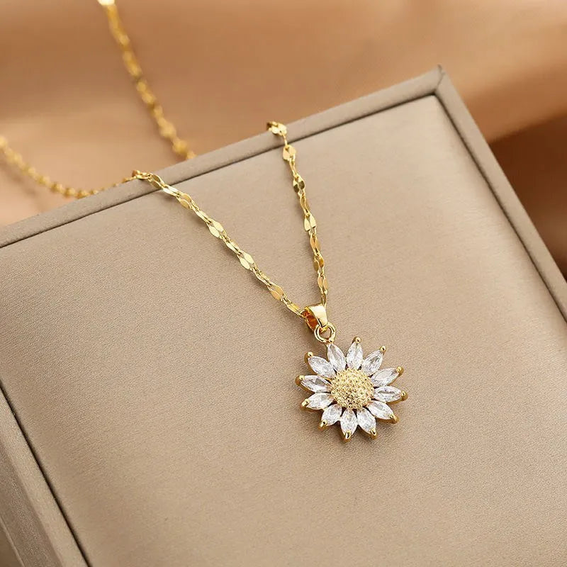 Gold-Plated Non-Fading Clavicle Necklace