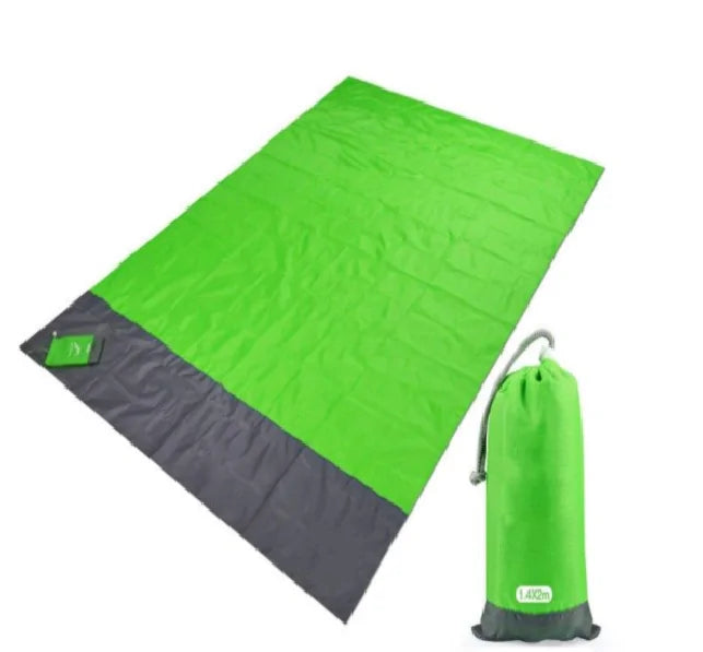 Sandproof Beach Lightweight Blanket