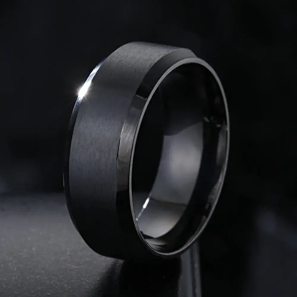 Anillo de plata negra con ranuras para hombre