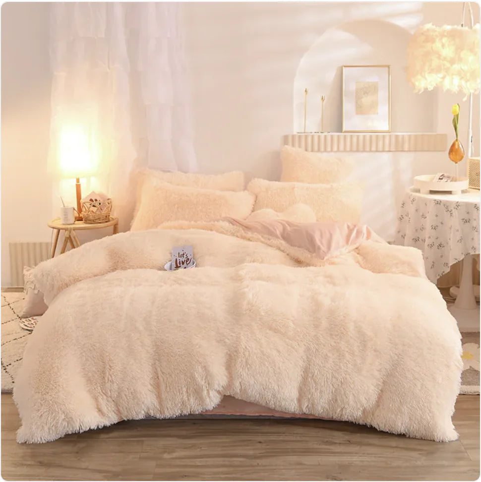 Luxury Plush Fleece Bedding Set - Queen & King Sizes, Warm Quilt Cover & Pillowcases