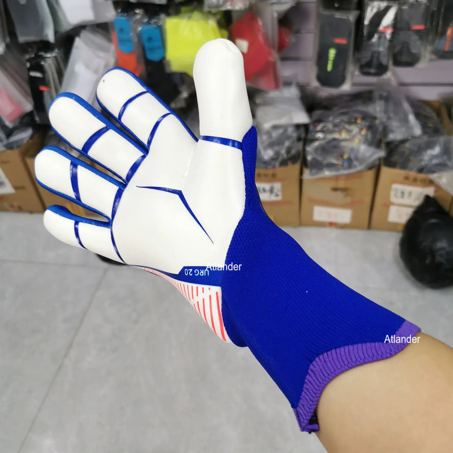 Kids Goalkeeper Gloves