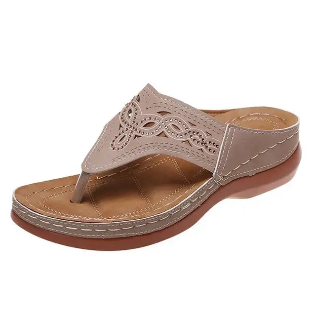 Women's Clip Toe Wedge Sandals