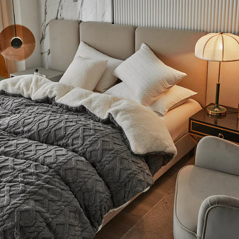 Double-layer Thickened Blanket Frugal Finds Galore