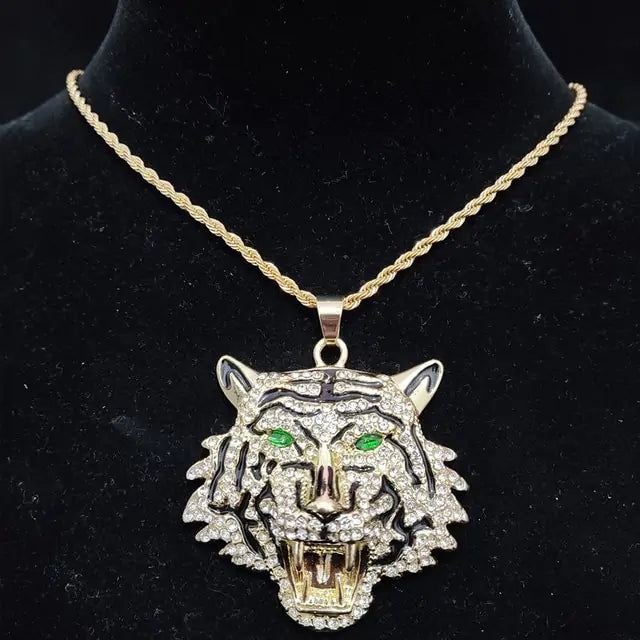 Collar con colgante de cristal de tigre