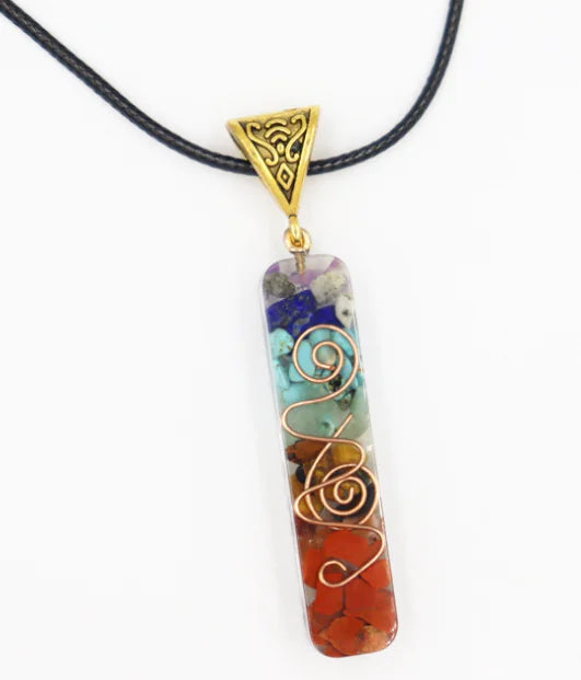 Collar de energía del chakra del arco iris