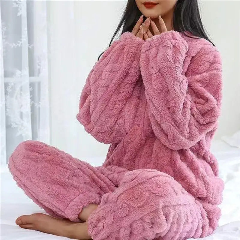 Pijama de polar acogedor para mujer